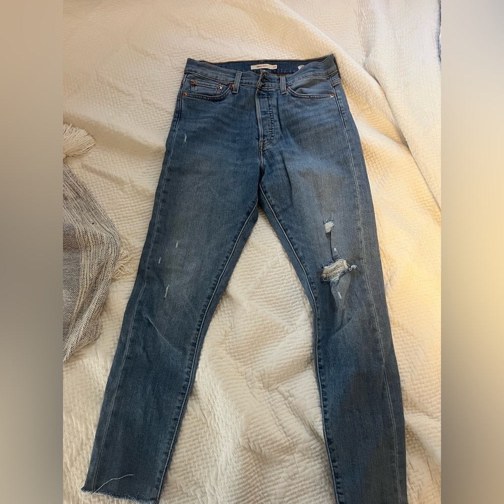 Levi’s skinny jeans
